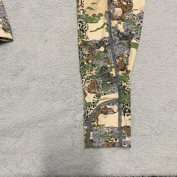 Forloh Solair Sun Hoodie Womens Large Camo Pullover Lightweight Brrr Hunting NEW - Picture 14 of 14